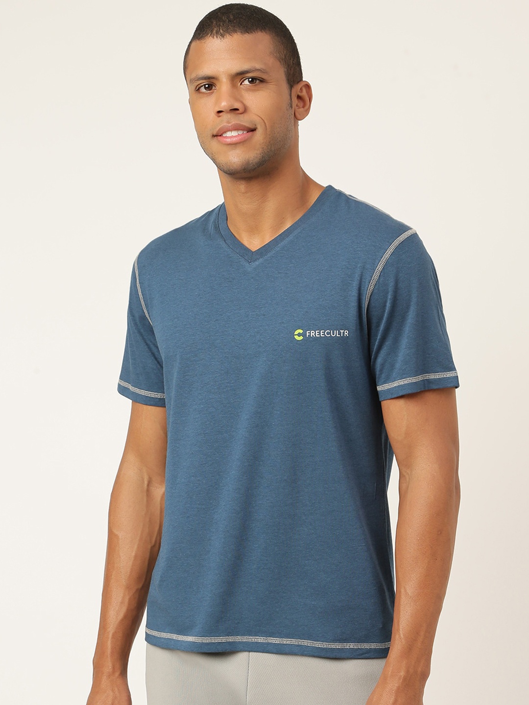 

FREECULTR Men Blue Solid Cotton Lounge T-Shirt