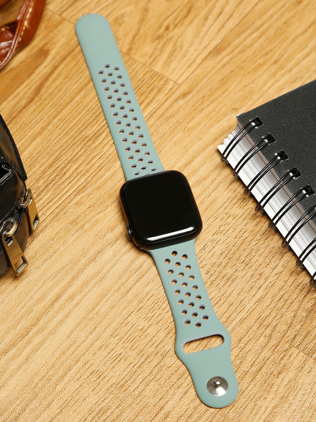 

MUTAQINOTI Grey Sport Edition Silicone Smartwatch Strap