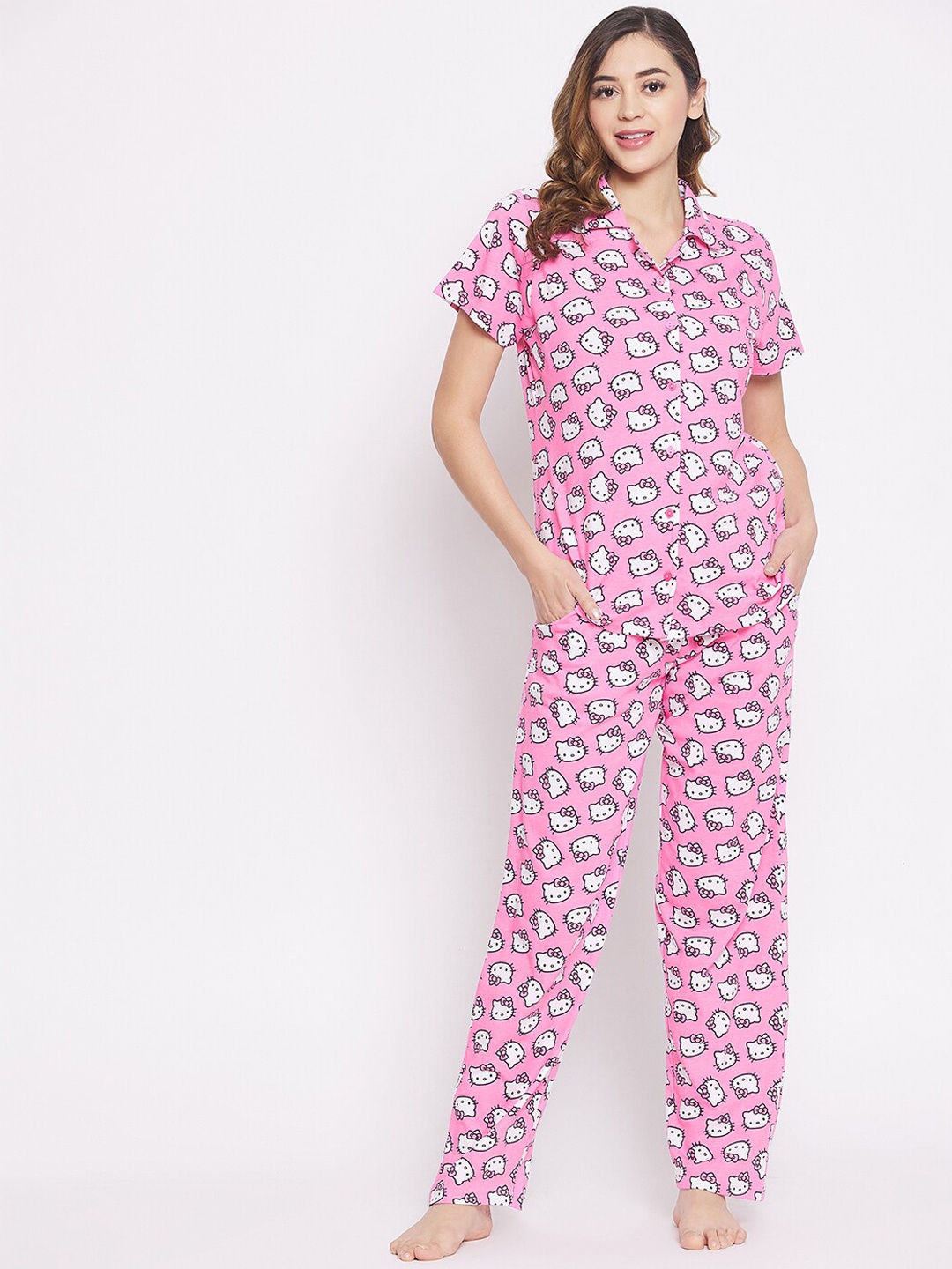

Clovia Women Pink & White Pure Cotton Printed Short Sleeves Night suit