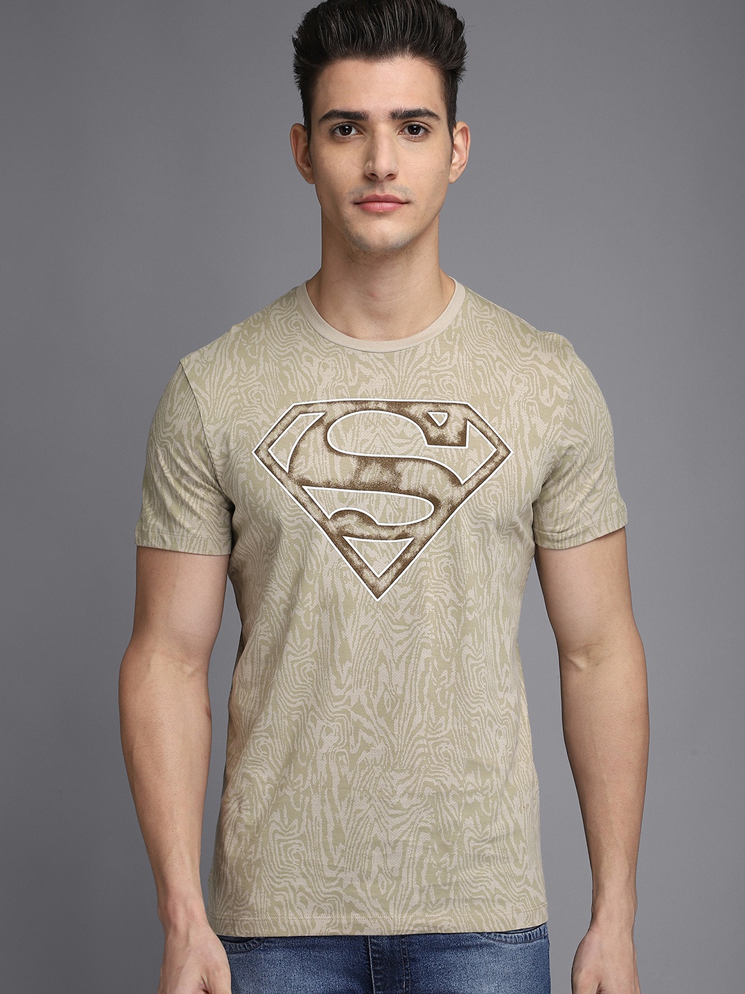 

Free Authority Men Brown Superman Printed T-shirt