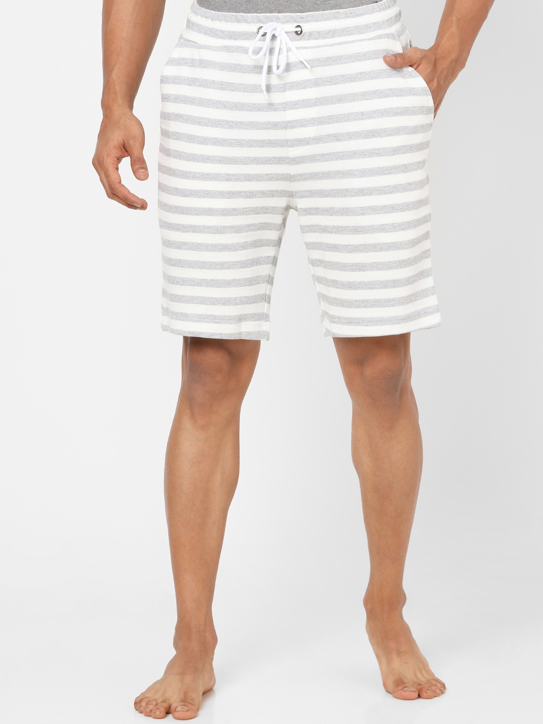 

Ajile by Pantaloons Men Grey & White Striped Slim Fit Shorts