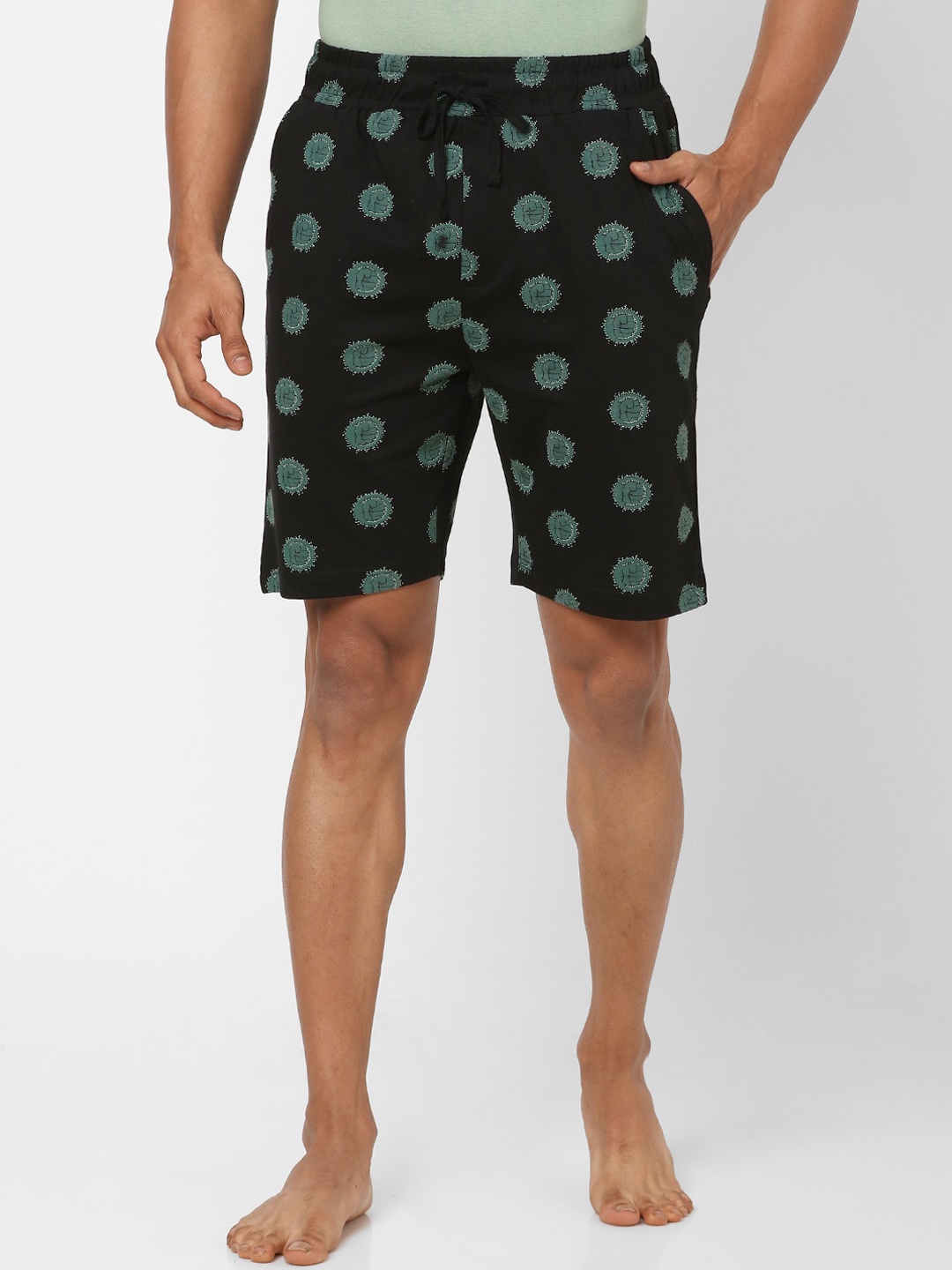 

Ajile by Pantaloons Men Black Printed Slim Fit Shorts