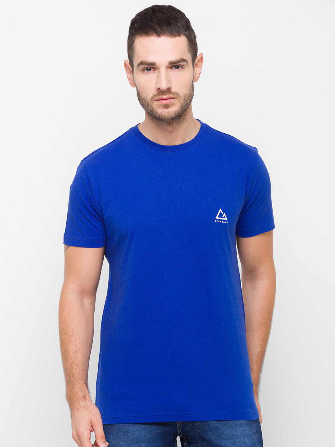 

GIORDANO Men Blue Slim Fit T-shirt