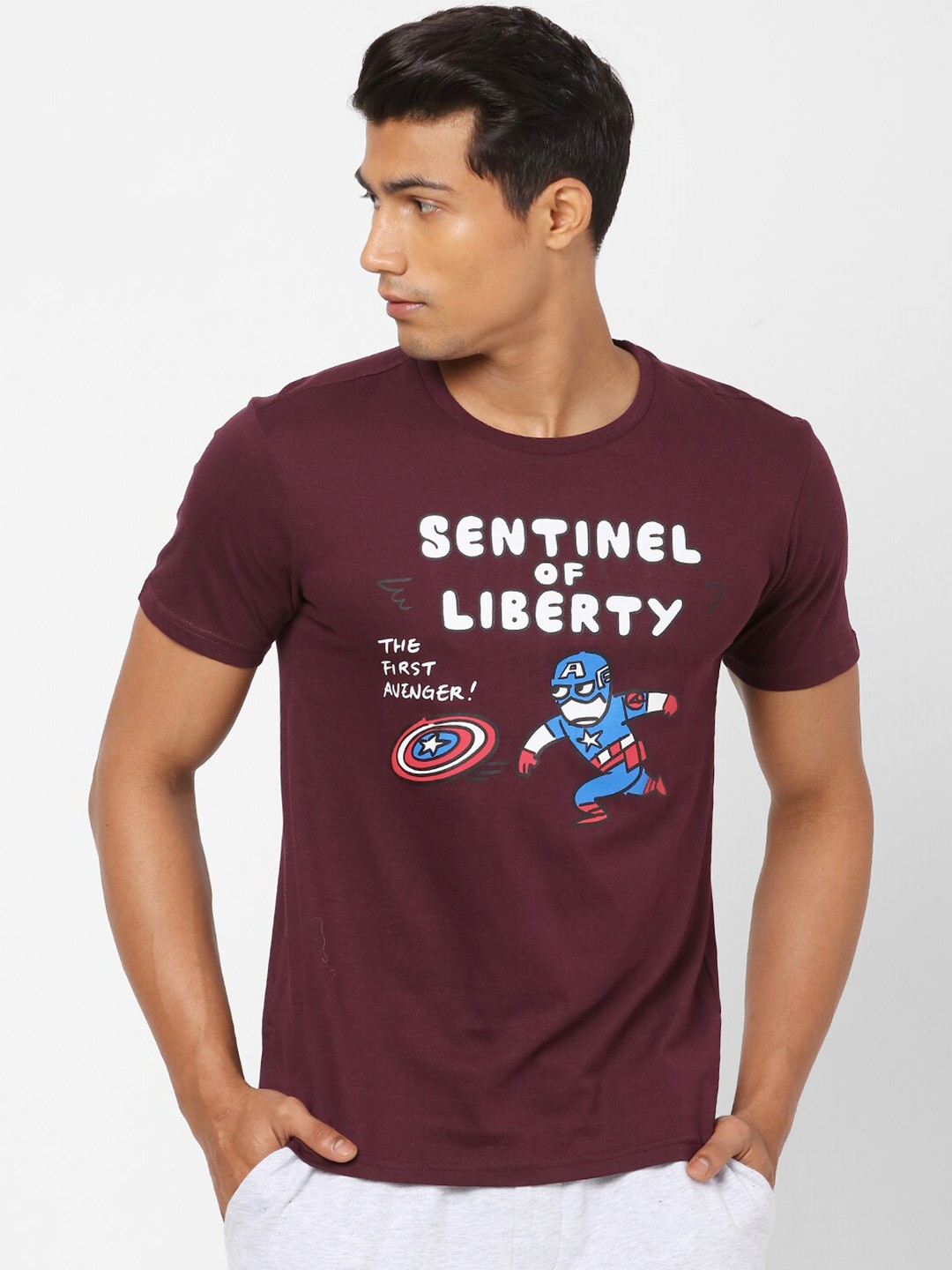 

Ajile by Pantaloons Men Burgundy Typography Printed Slim Fit T-shirt