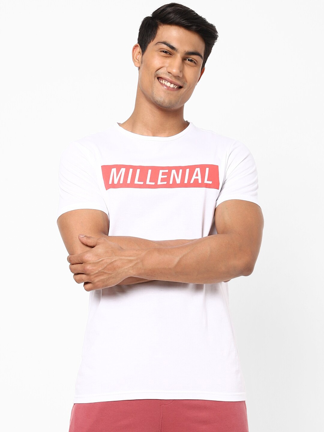 

Ajile by Pantaloons Men White Typography Slim Fit T-shirt