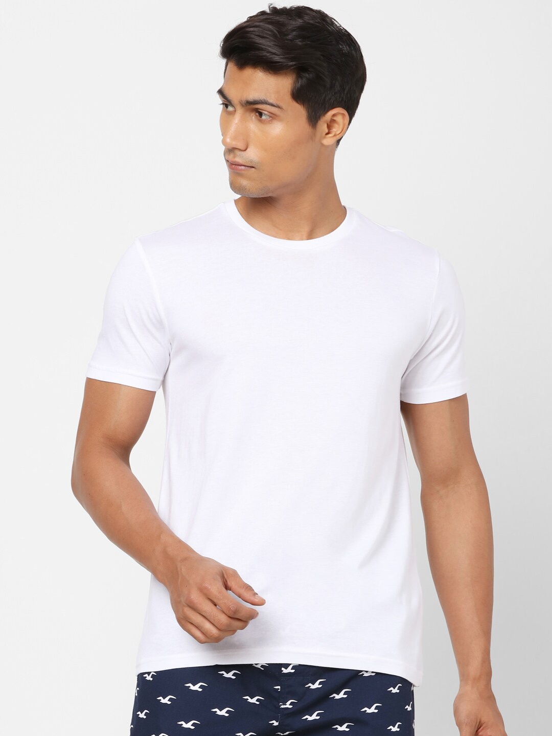 

Ajile by Pantaloons Men White Slim Fit Lounge T-shirt
