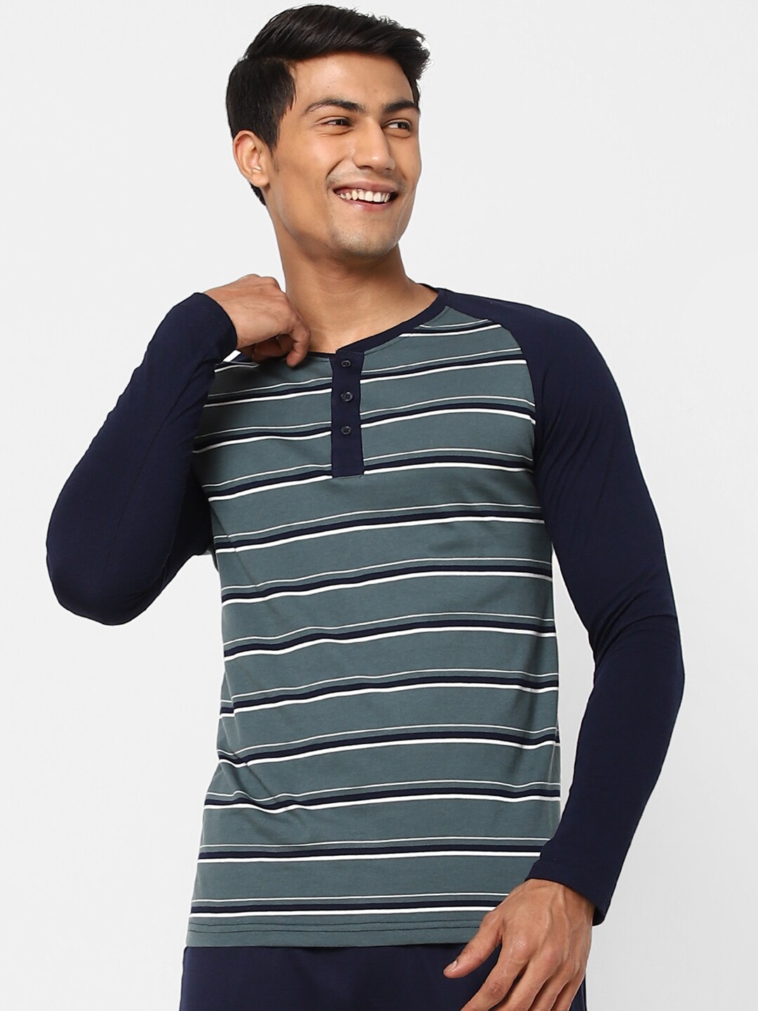 

Ajile by Pantaloons Men Green & Navy Blue Striped Slim Fit Pure Cotton Lounge T-shirt