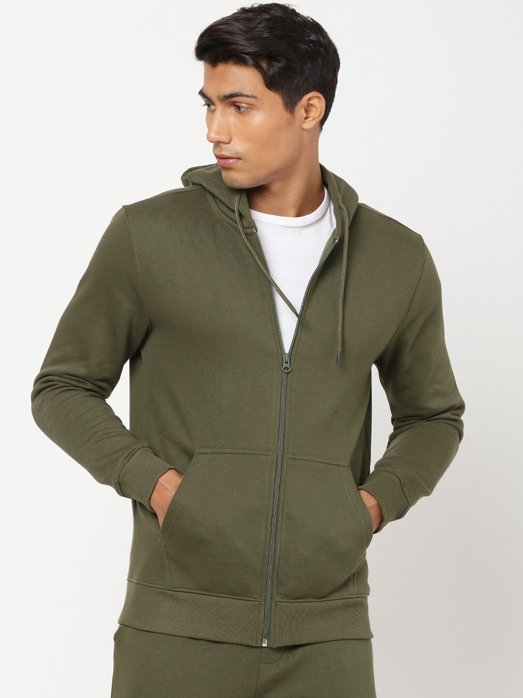 

Ajile by Pantaloons Men Olive Green Hooded Sweatshirt