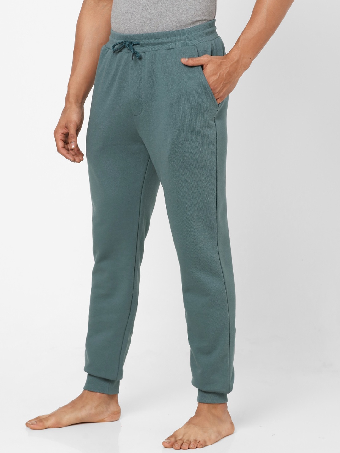 

Ajile by Pantaloons Men Green Solid Pure Cotton Lounge Joggers