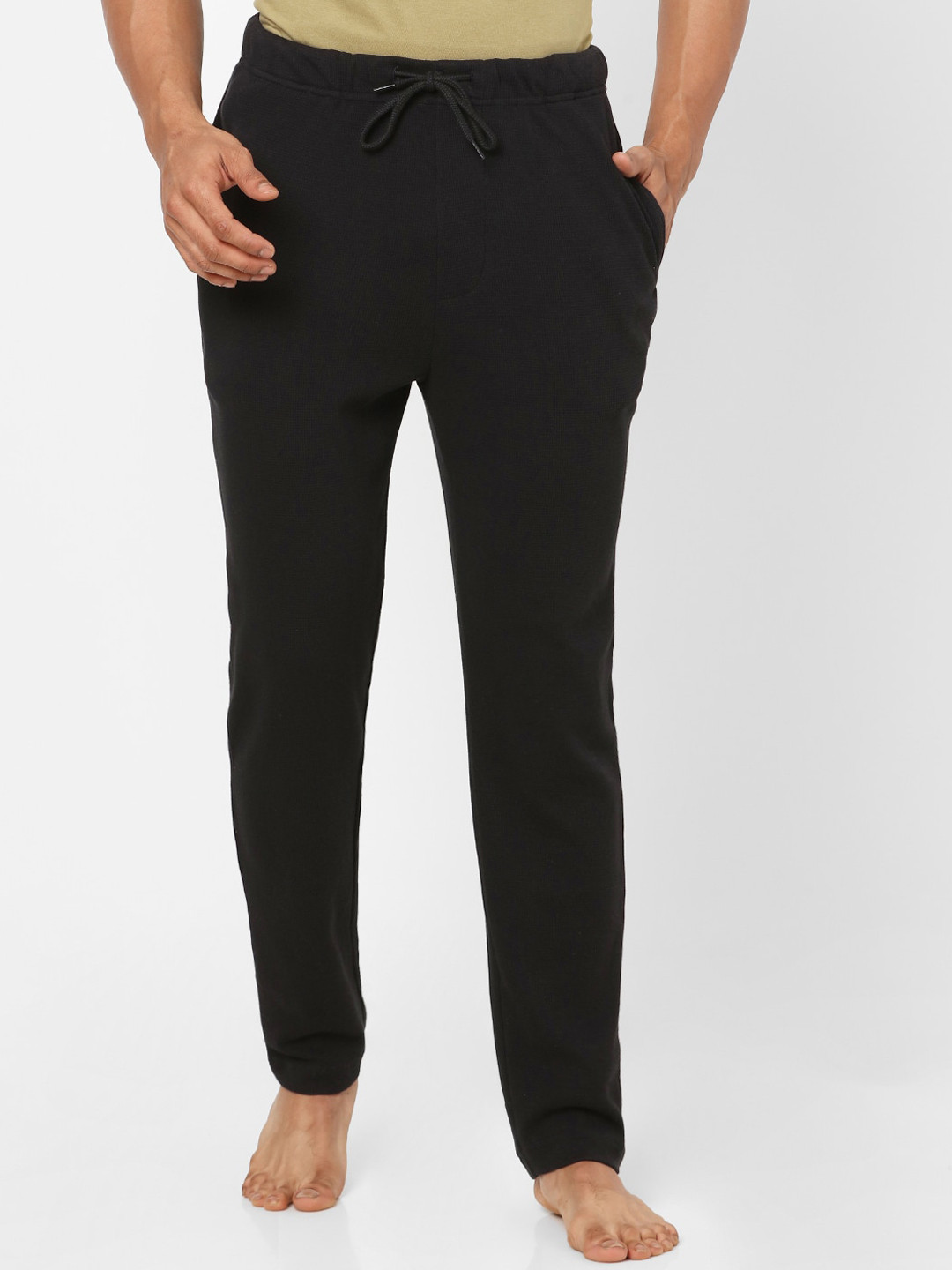 

Ajile by Pantaloons Men Black Solid Cotton Lounge Pants