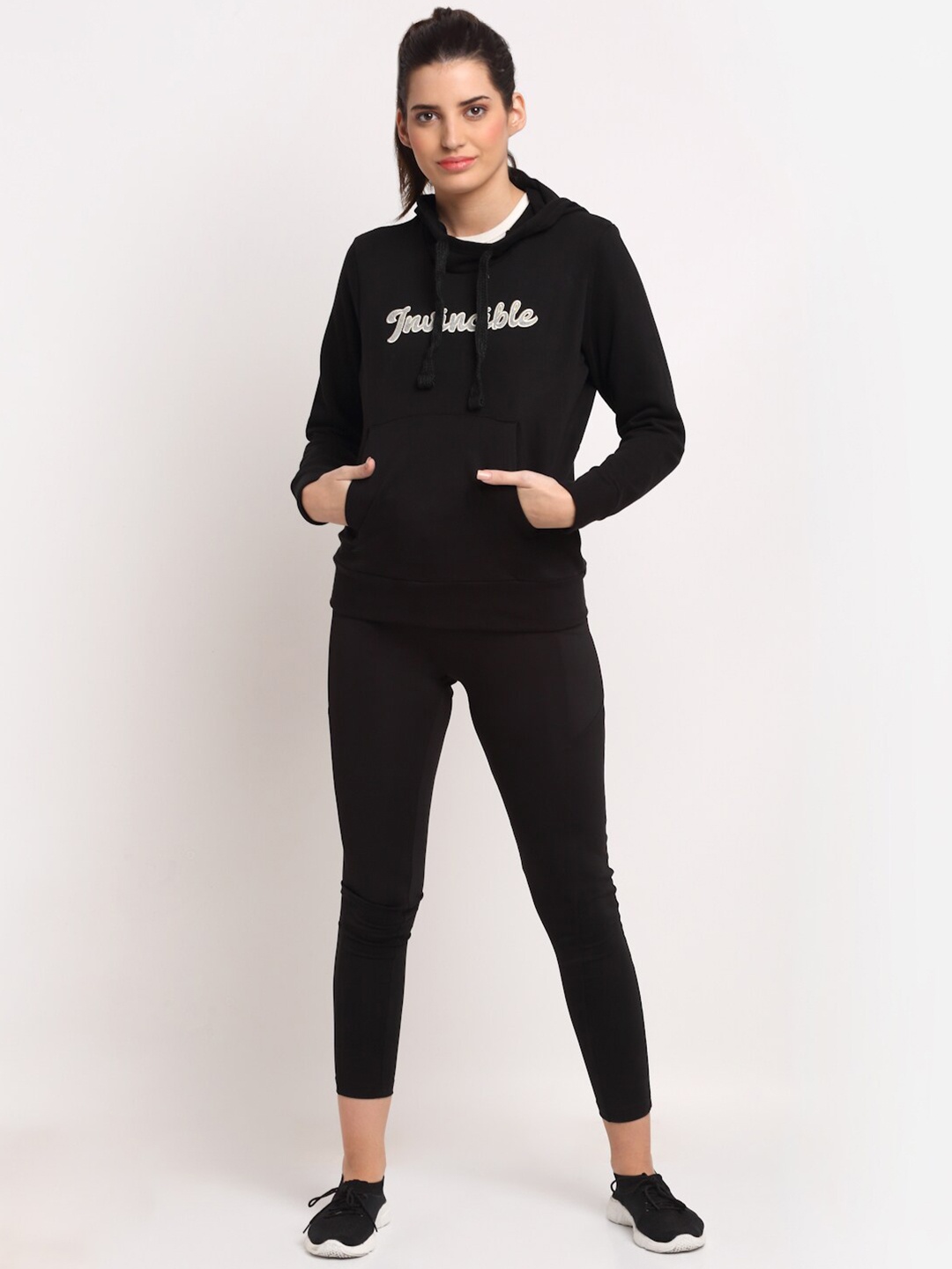 

Invincible Women Authentic Hoody, Black