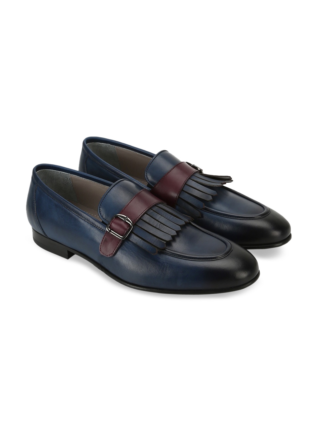 

MOLYER Men Navy Blue Loafers