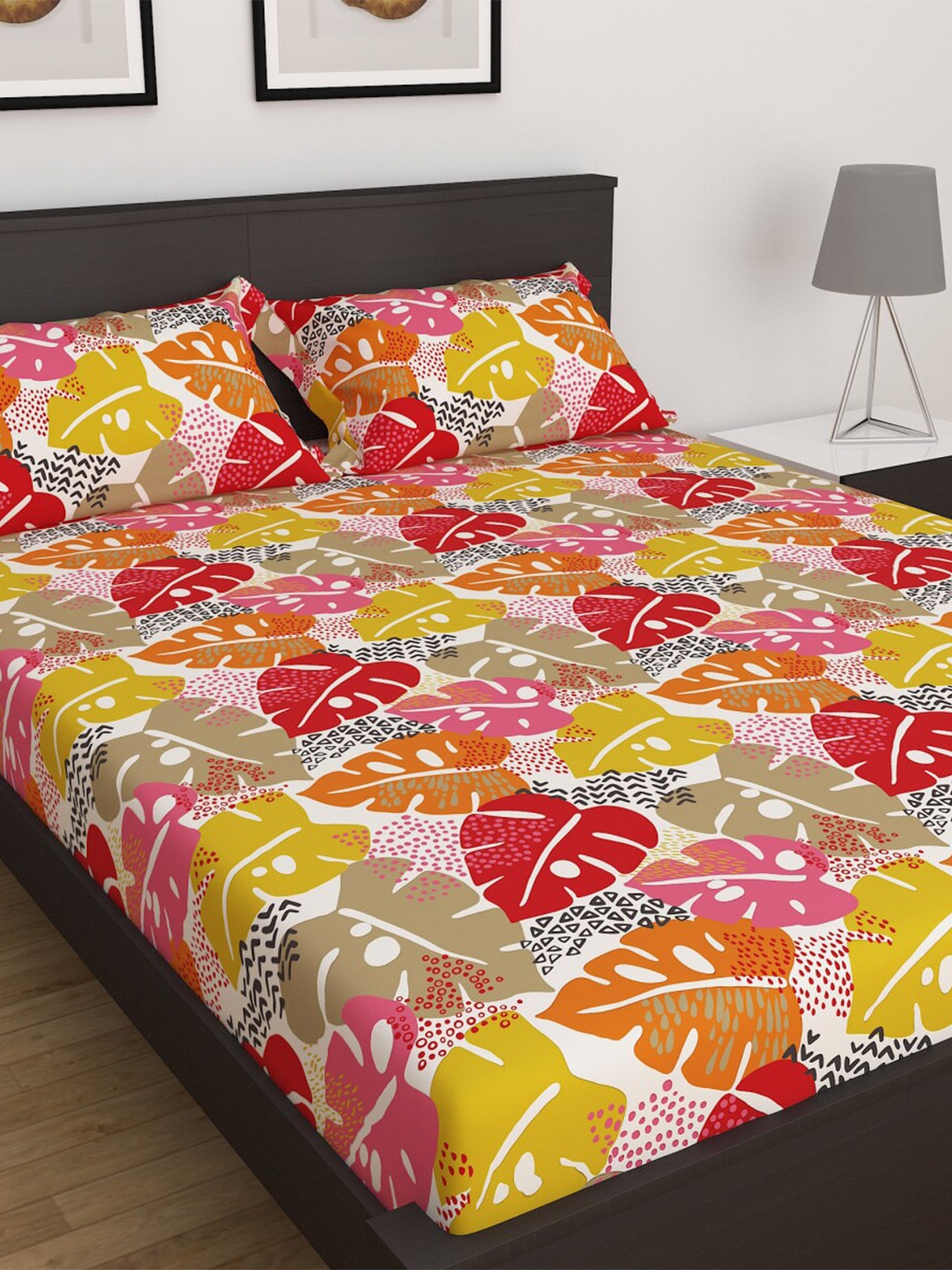 

Home Centre Corsica Elegant Multicolour Printed 100 TC King Bedsheet with 2 Pillow Covers, Red