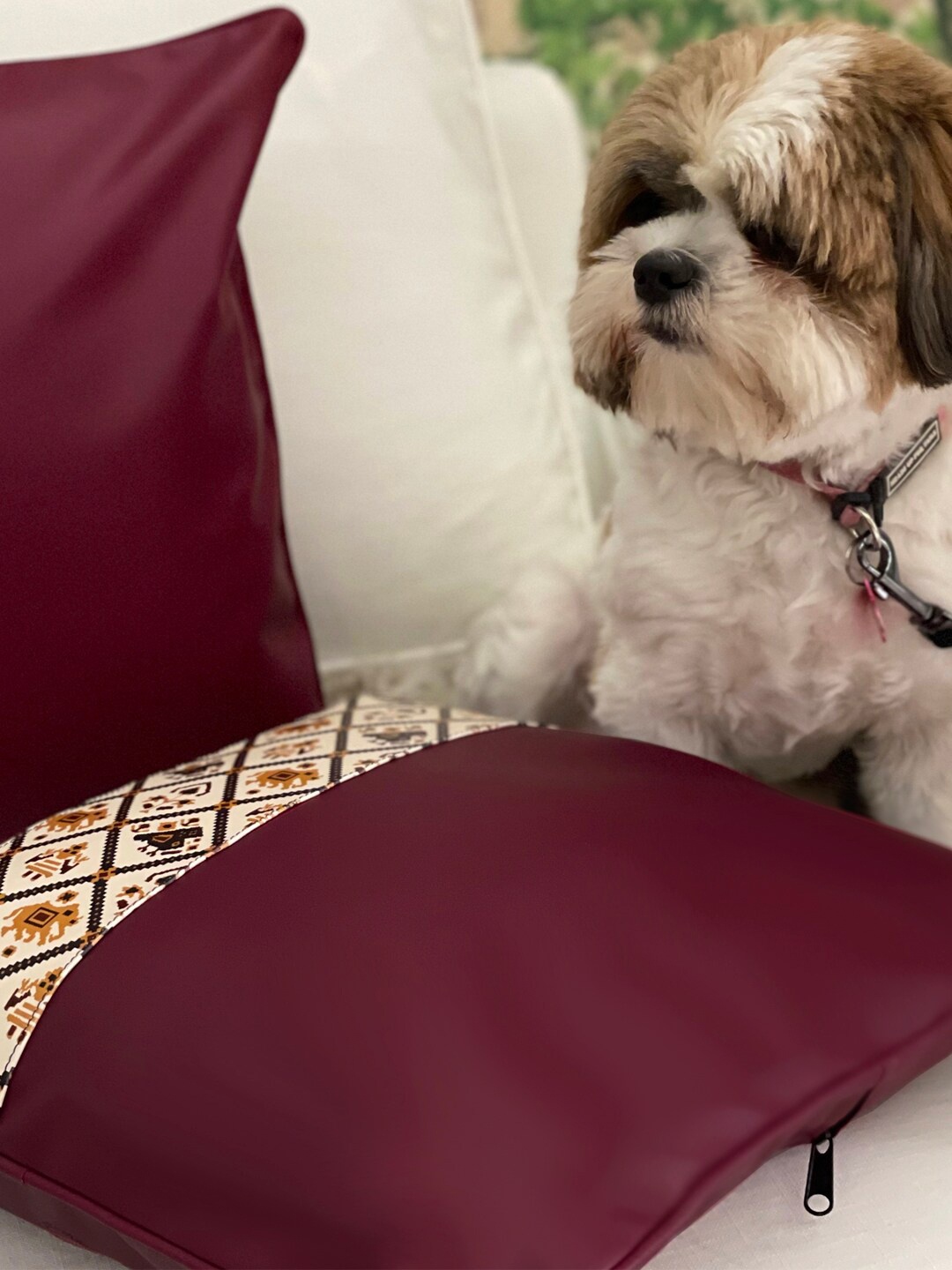 

IMARS Maroon & Beige Set of 2 Square Cushion Covers