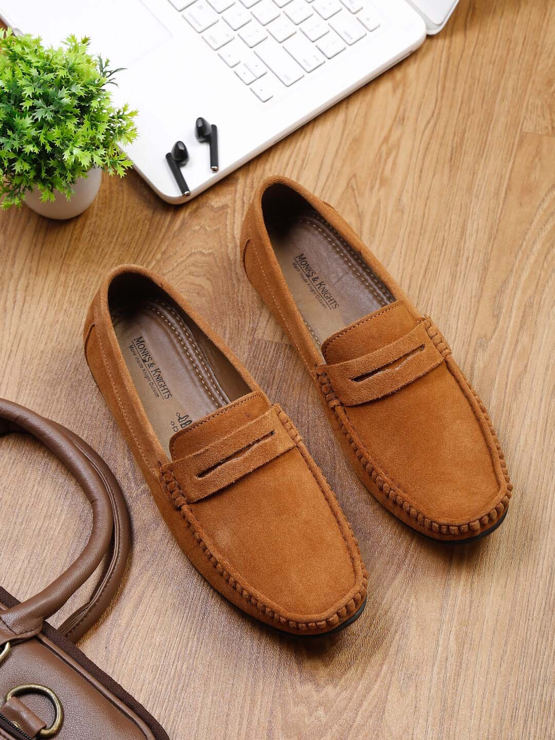

MONKS & KNIGHTS Men Brown Textured Suede Loafers