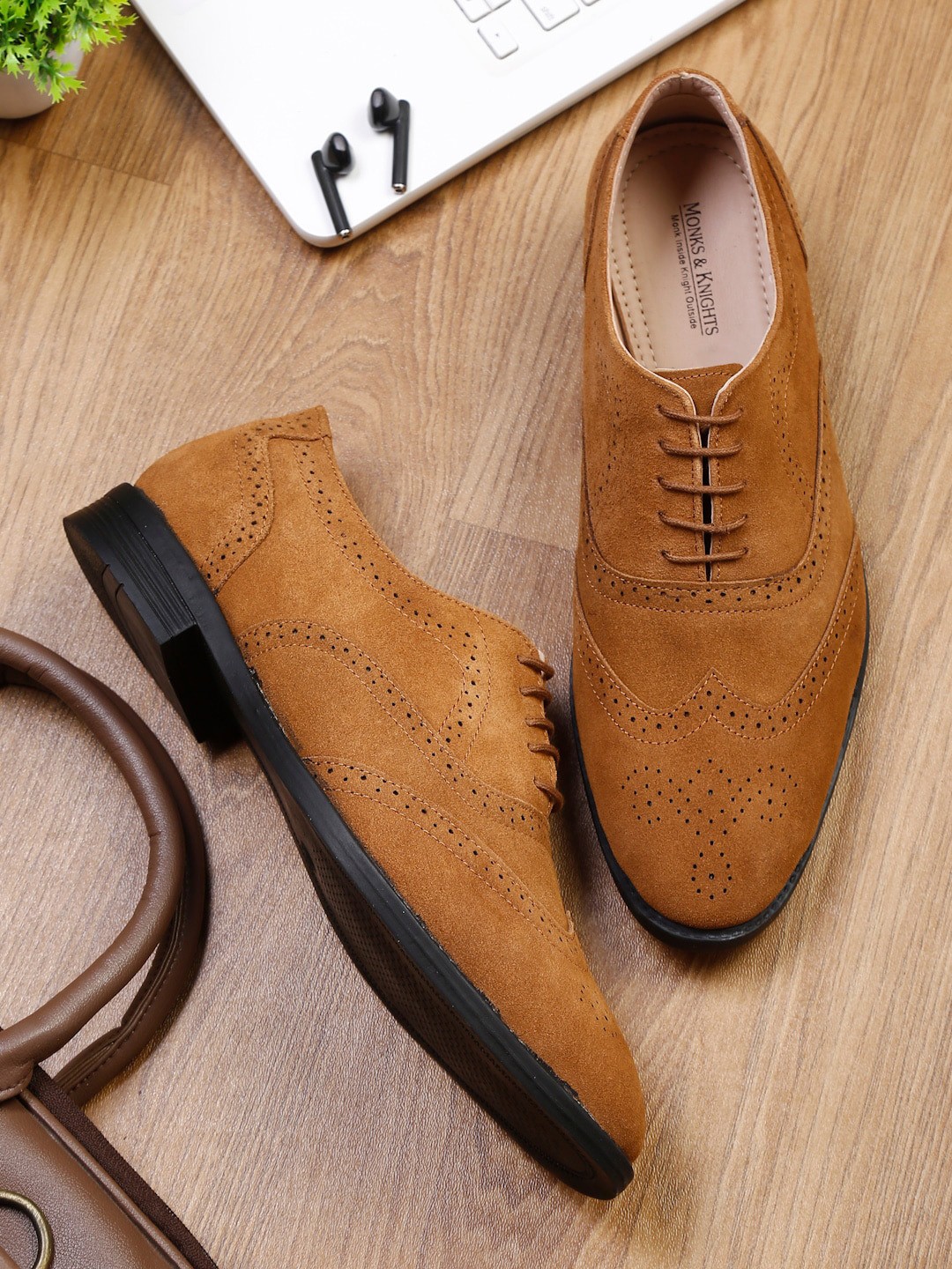 

MONKS & KNIGHTS Men Brown Perforations Suede Brogues