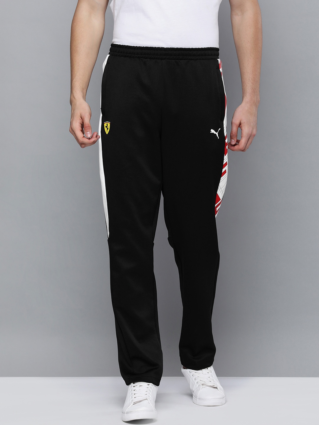 

PUMA Motorsport Men Colourblocked SF RT7 Sustainable Motorsports Regular Fit Track Pants, Black