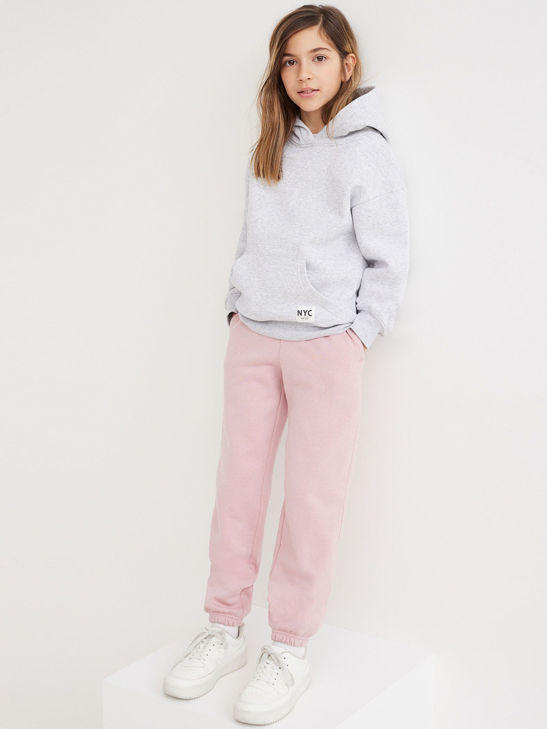 

H&M Girls Pink Solid Joggers