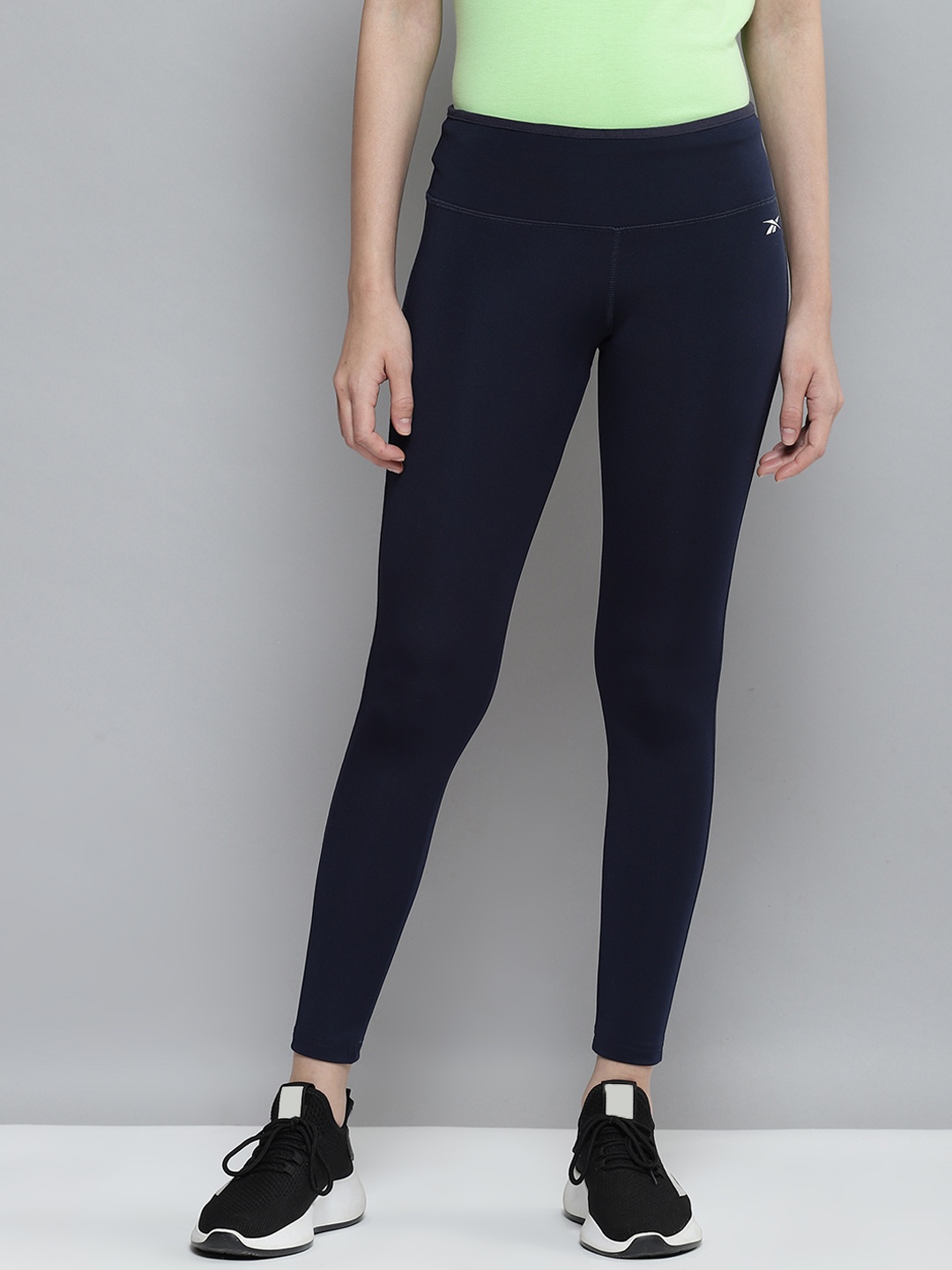 

Reebok Women Navy Blue FND Solid Training Tights