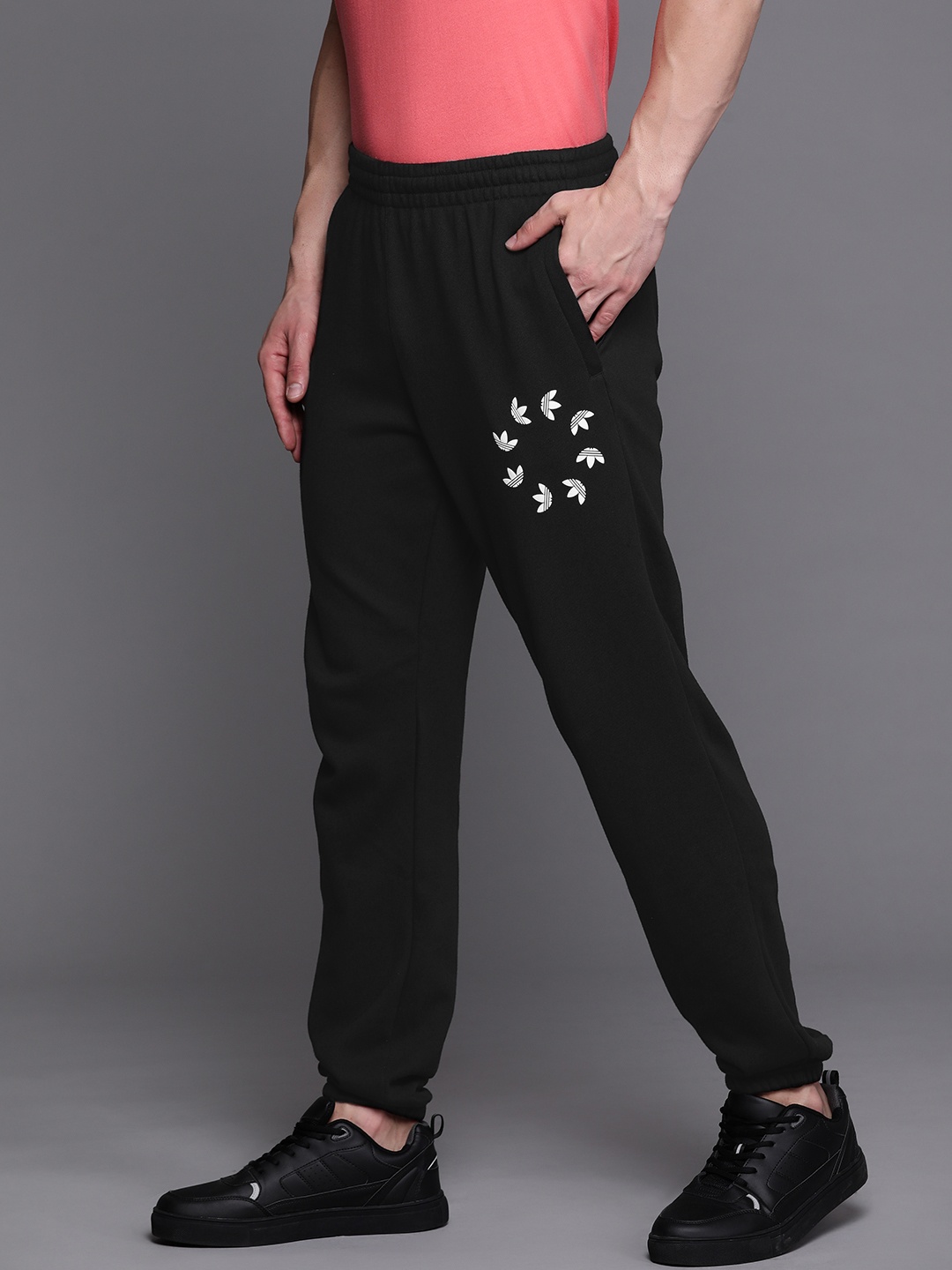 

ADIDAS Originals Men Black Bold Solid Pure Cotton Sustainable Joggers