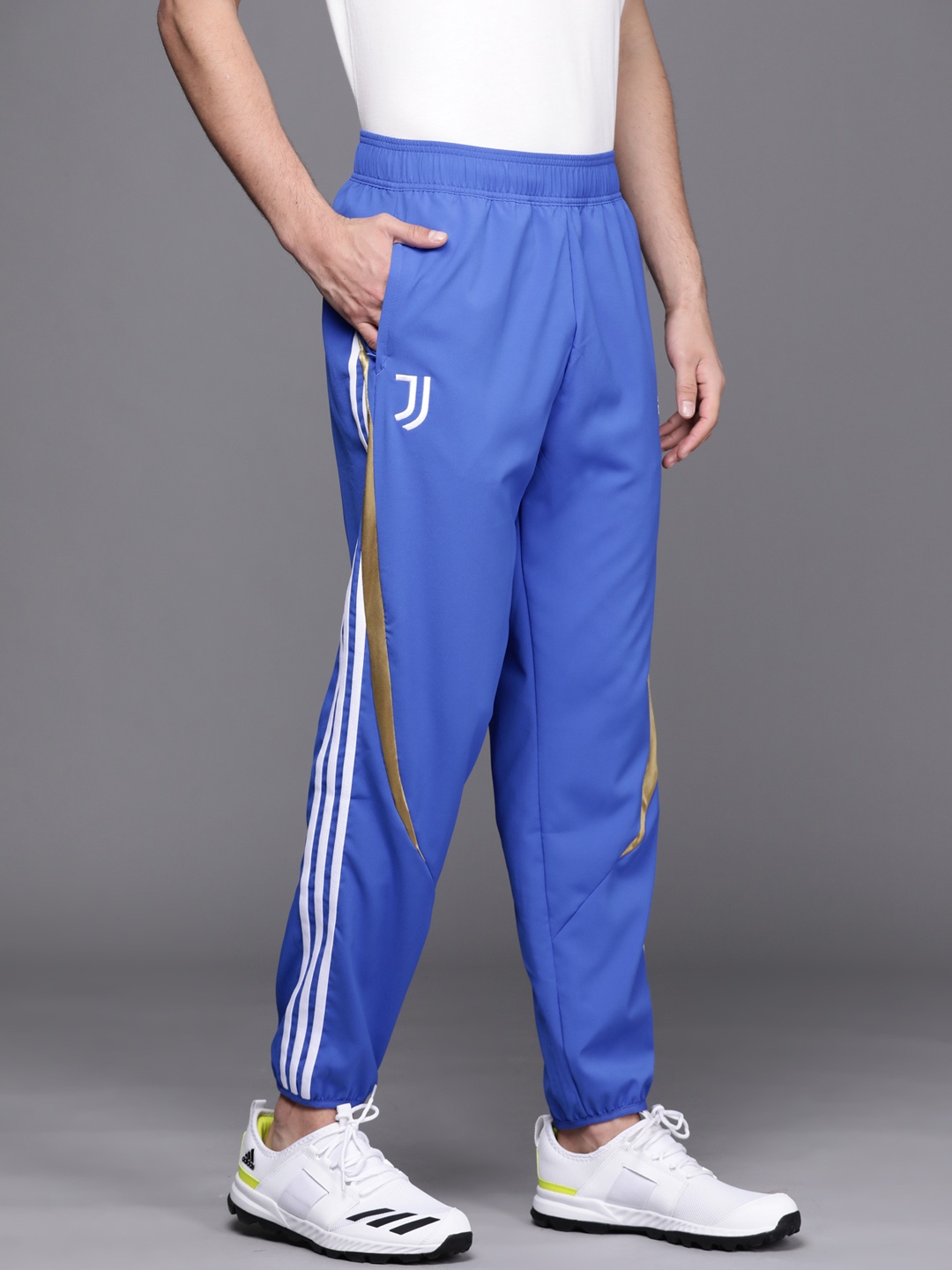 

ADIDAS Men Blue & Golden JUVE TG Woven Football Sustainable Joggers