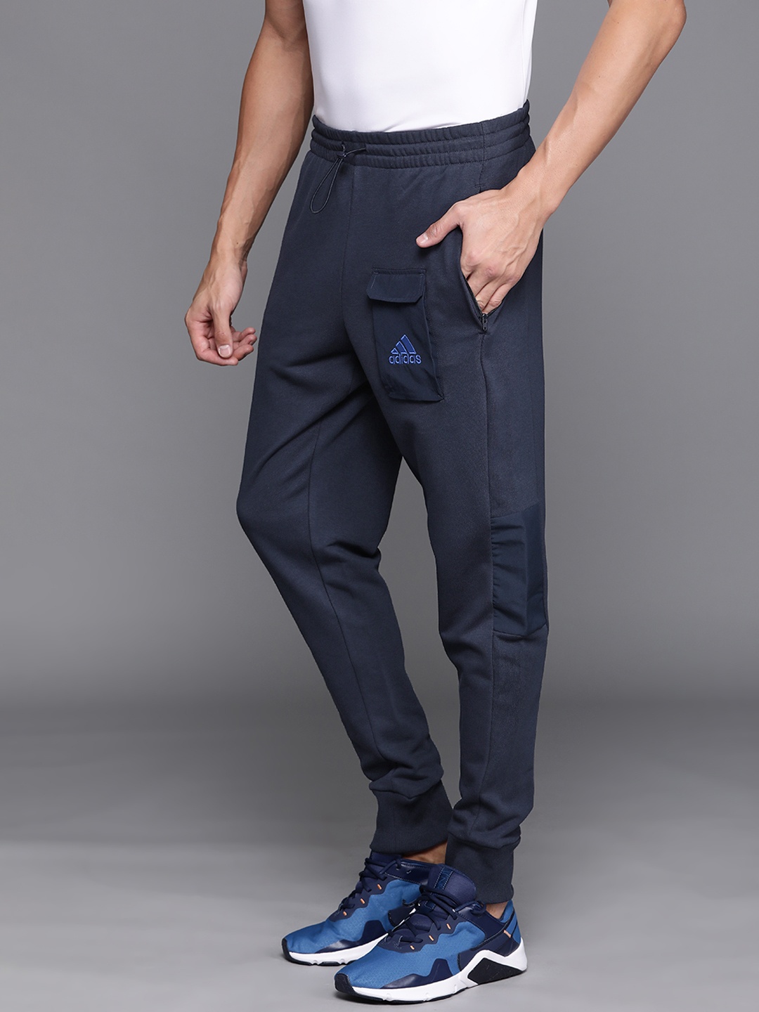 

ADIDAS Men Navy Blue Brand Logo FT Training Joggers