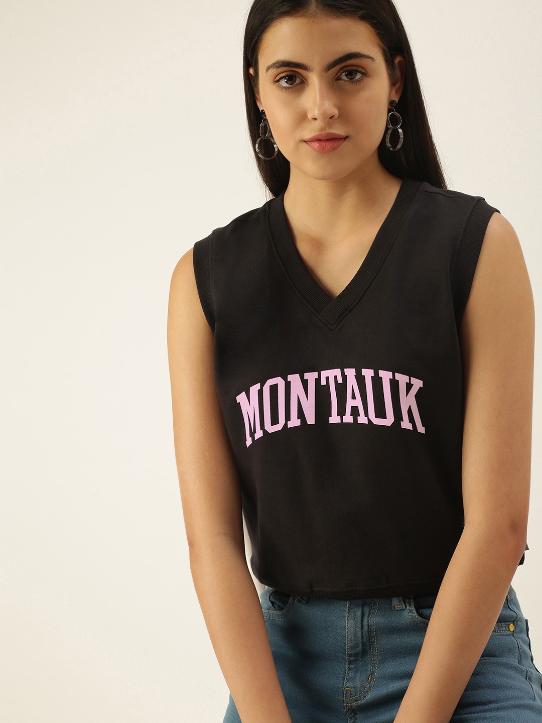 

FOREVER 21 Women Black Typography Printed V-Neck Sleeveless Top