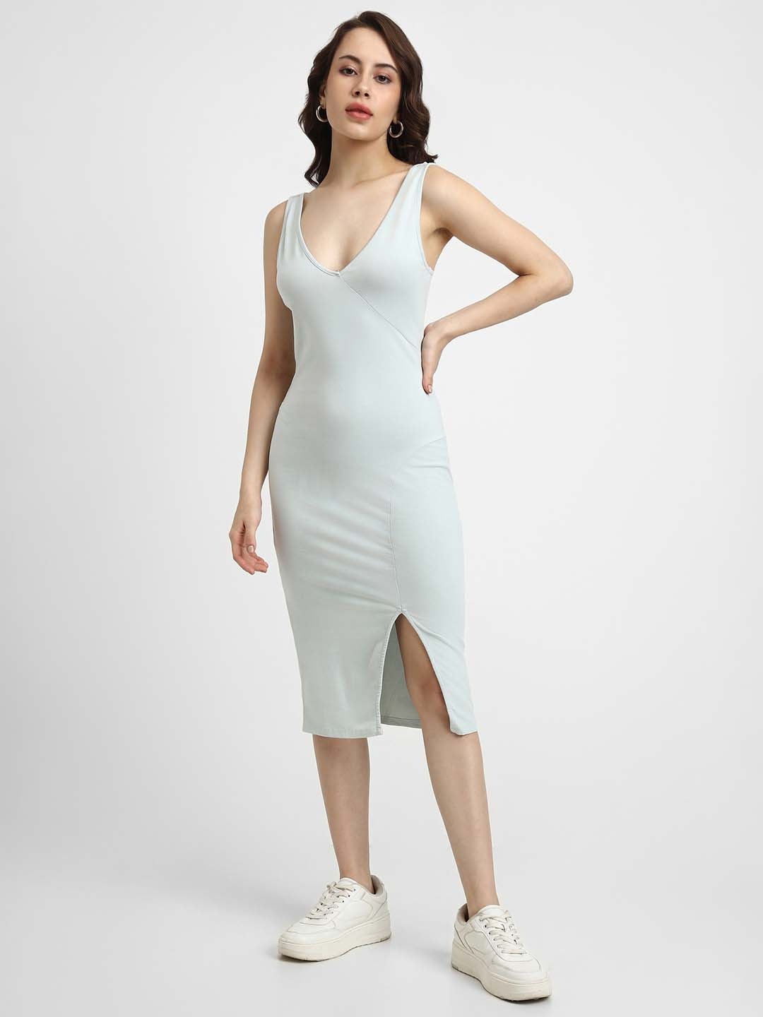 

FOREVER 21 Misty Blue Solid Deep V Neck Front Slit Casual Bodycon Dress