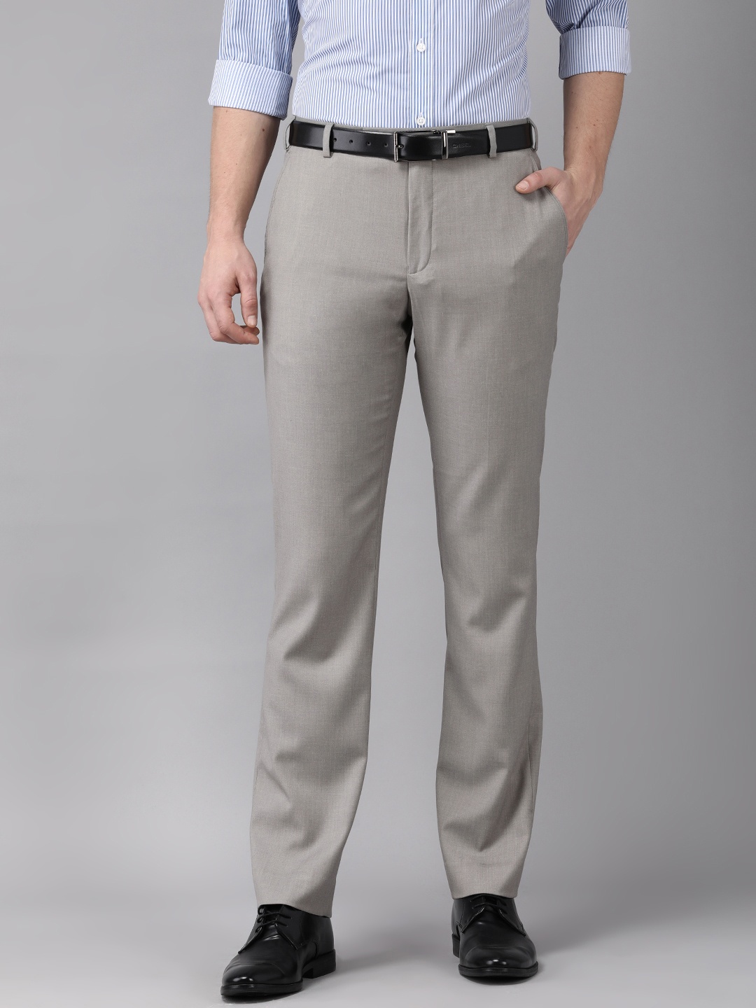 

Park Avenue Men Grey Solid Smart Fit Formal Trousers