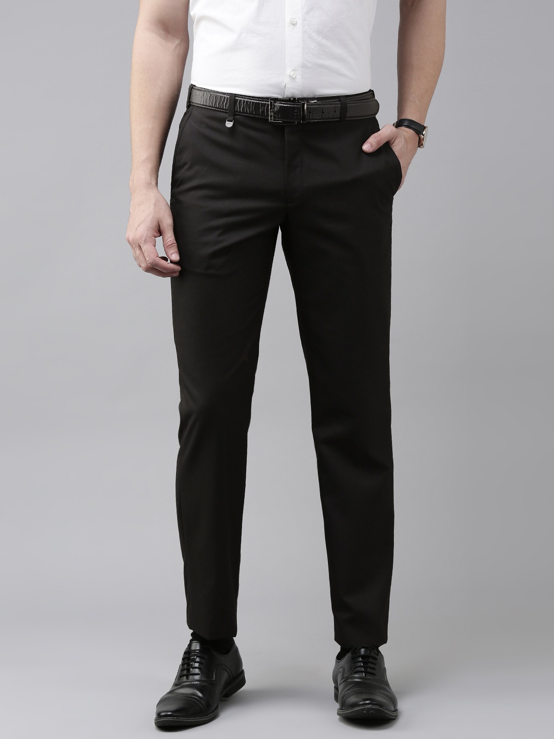 

Park Avenue Men Black Solid Regular Fit Formal Trousers