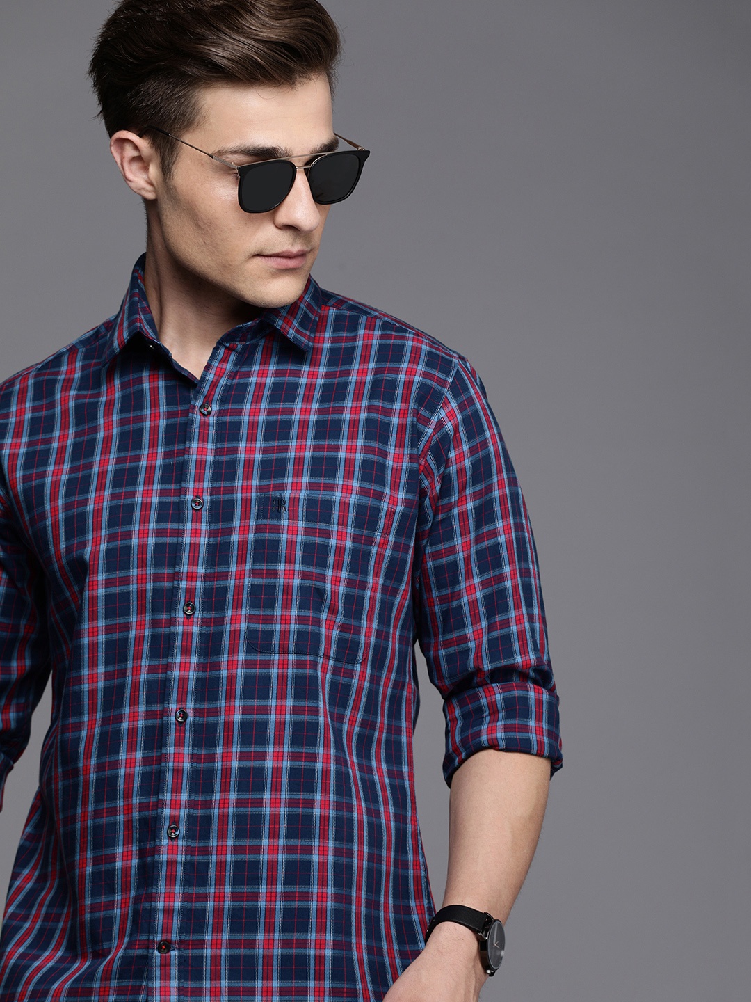 

Raymond Men Red & Blue Slim Fit Tartan Checked Formal Shirt