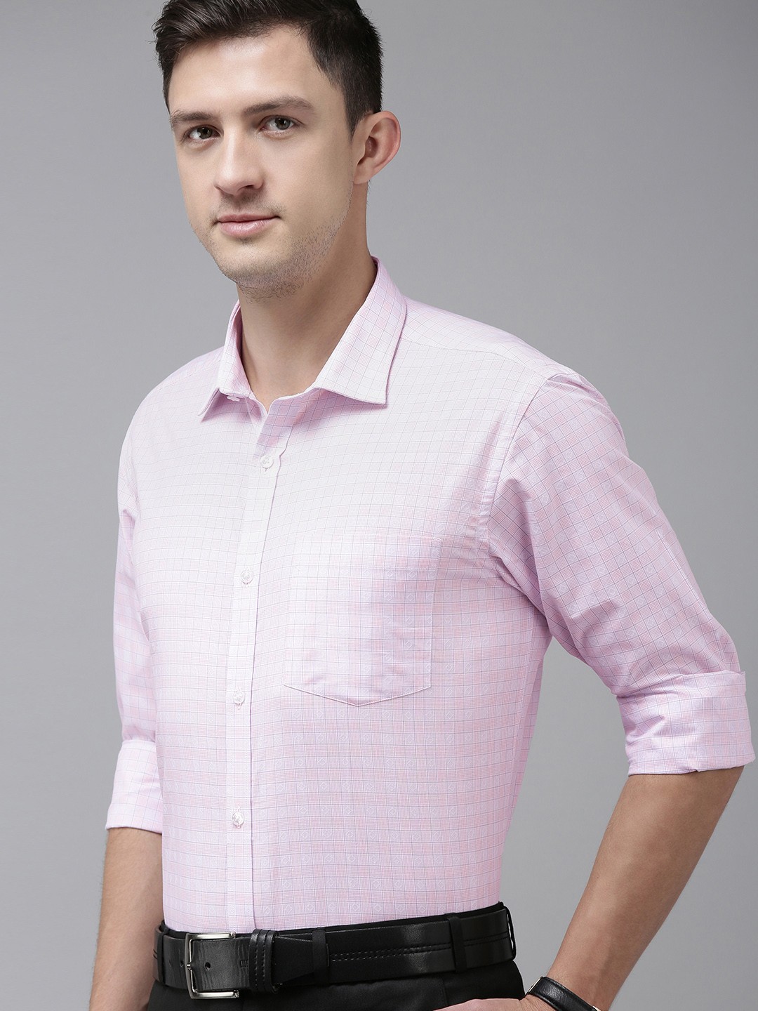 

Park Avenue Men Pink & Black Slim Fit Checked Pure Cotton Formal Shirt