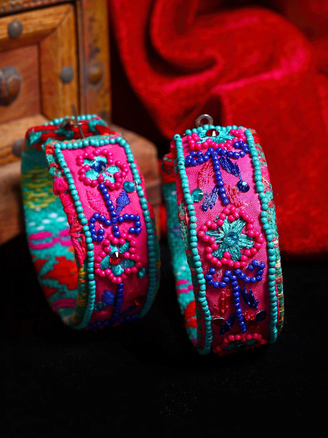 

Moedbuille Pink & Turquoise Blue Contemporary Hoop Earrings