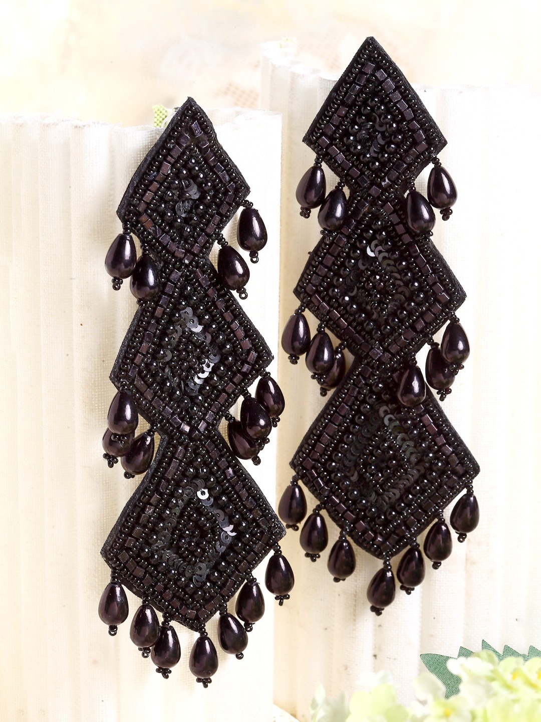 

Moedbuille Black Contemporary Beads Sequins & Pearls Drop Earrings