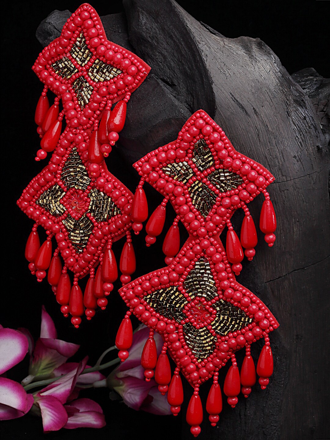 

Moedbuille Red & Black Sequins & Pearls Drop Earrings