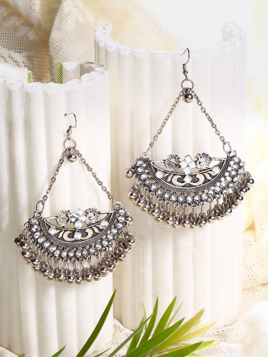

Moedbuille Silver-Toned Classic Chandbalis Earrings