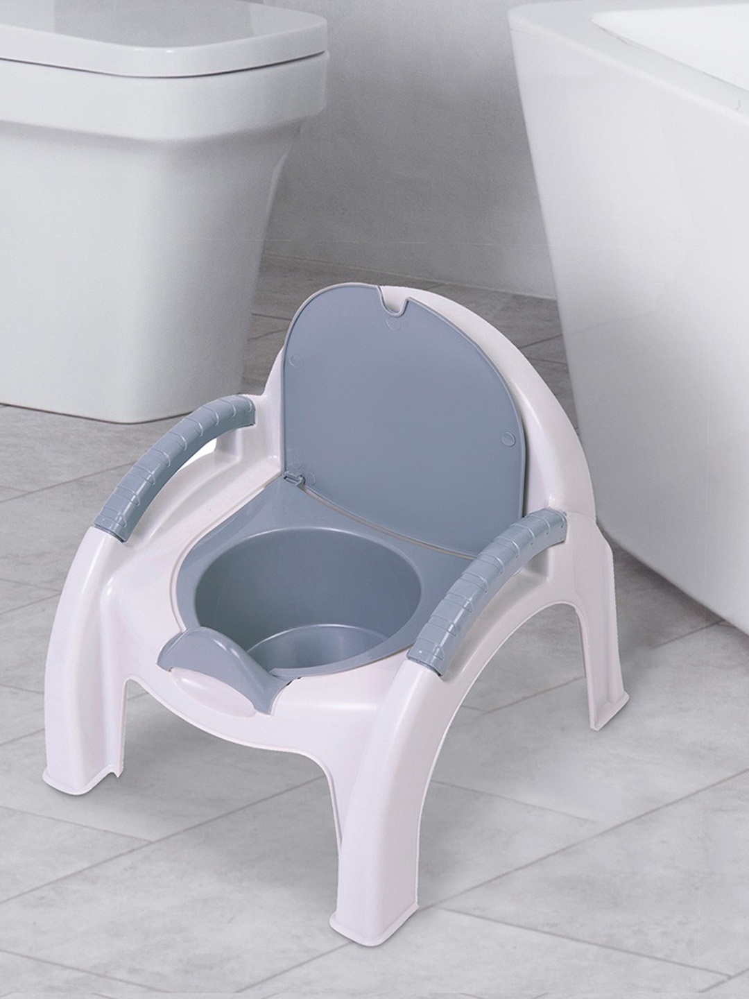 

Baby Moo Kids Grey & White Potty Chair Handle & Detachable Lid For Toilet Training