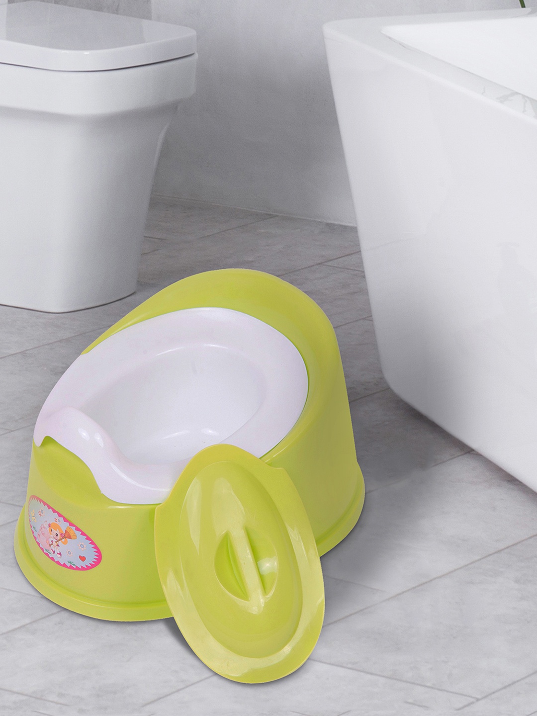 

Baby Moo Infant Kids Green & White Potty Chair Removable Tray For Toilet Training