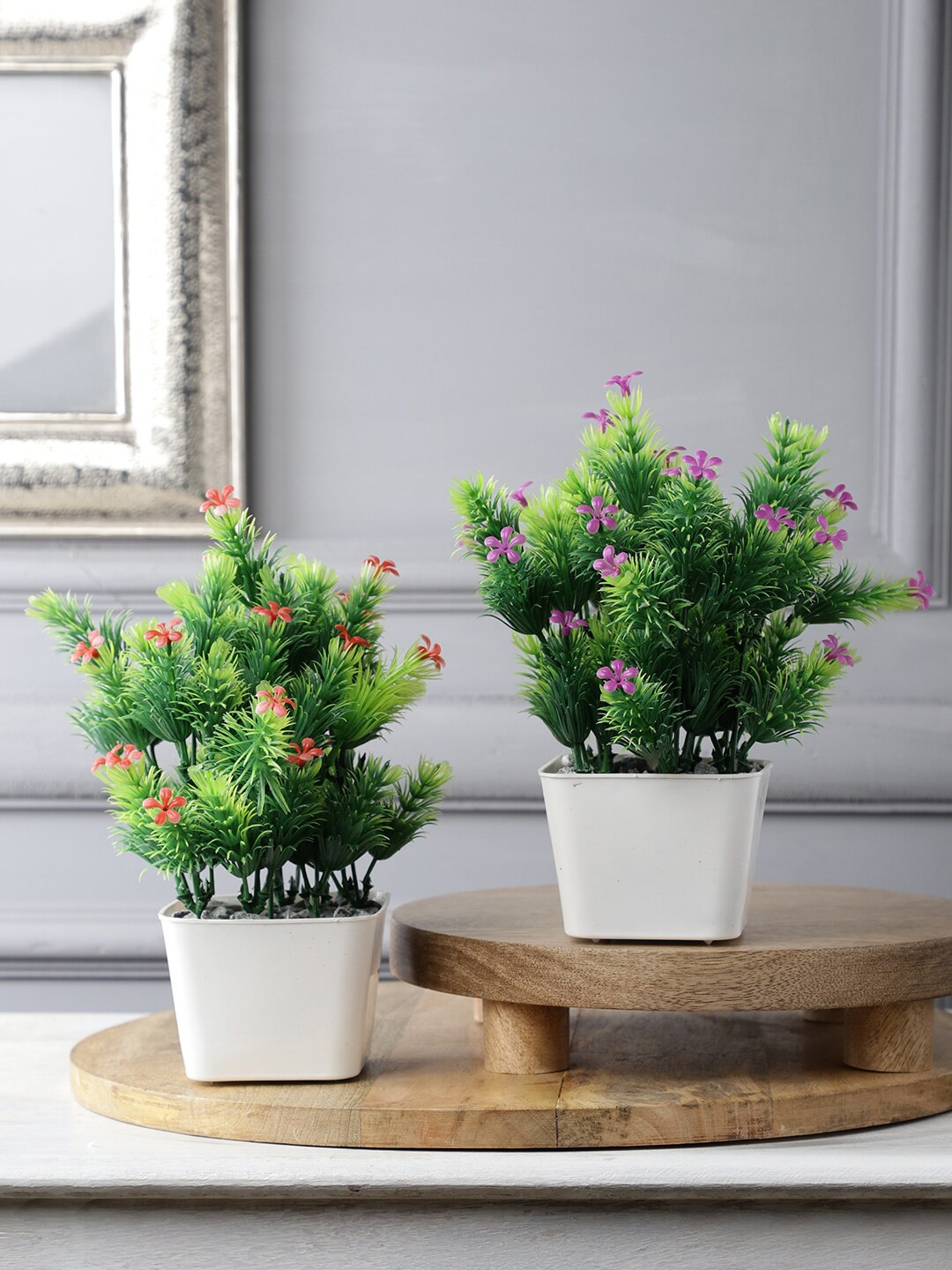 

FOLIYAJ Set Of 2 Green & White Gladiolus Artificial Flowers