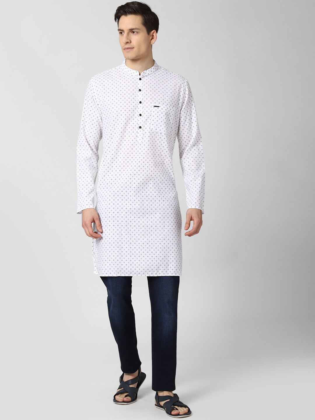 

Peter England Men White & magnolia Geometric Kurta