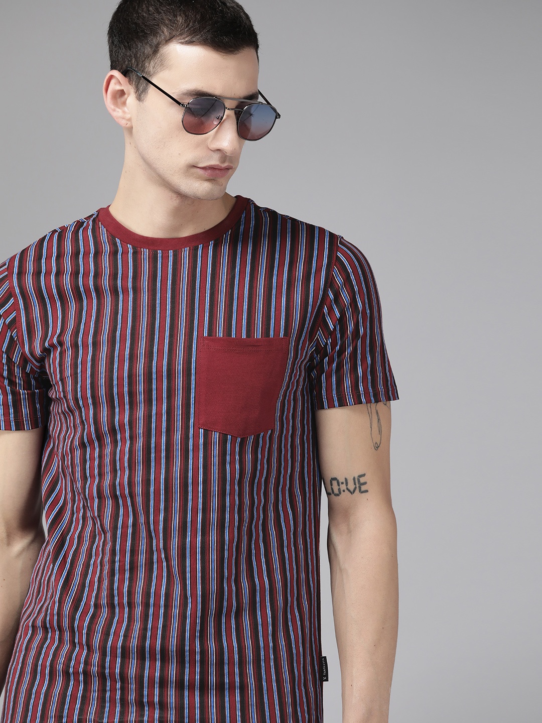 

V Dot Men Striped Slim Fit Pure Cotton T-shirt, Maroon
