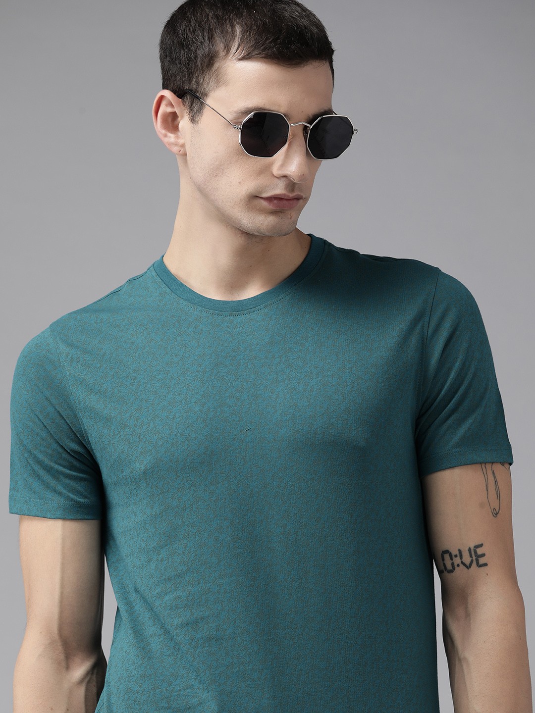 

V Dot Men Floral Printed Pure Cotton T-shirt, Teal