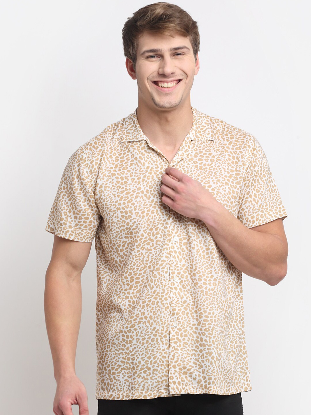 

Ennoble Men Khaki Relaxed Tailored Fit Floral Printed Casual Shirt