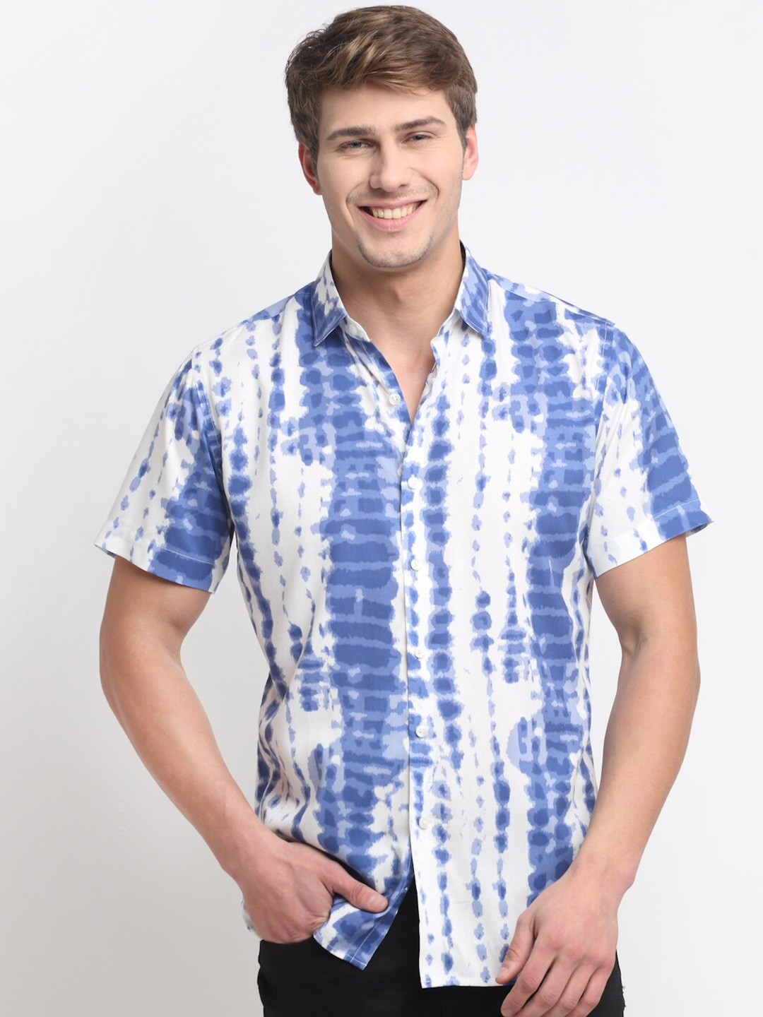 

Ennoble Men White Relaxed Tailored Fit Cotton Casual Shirt