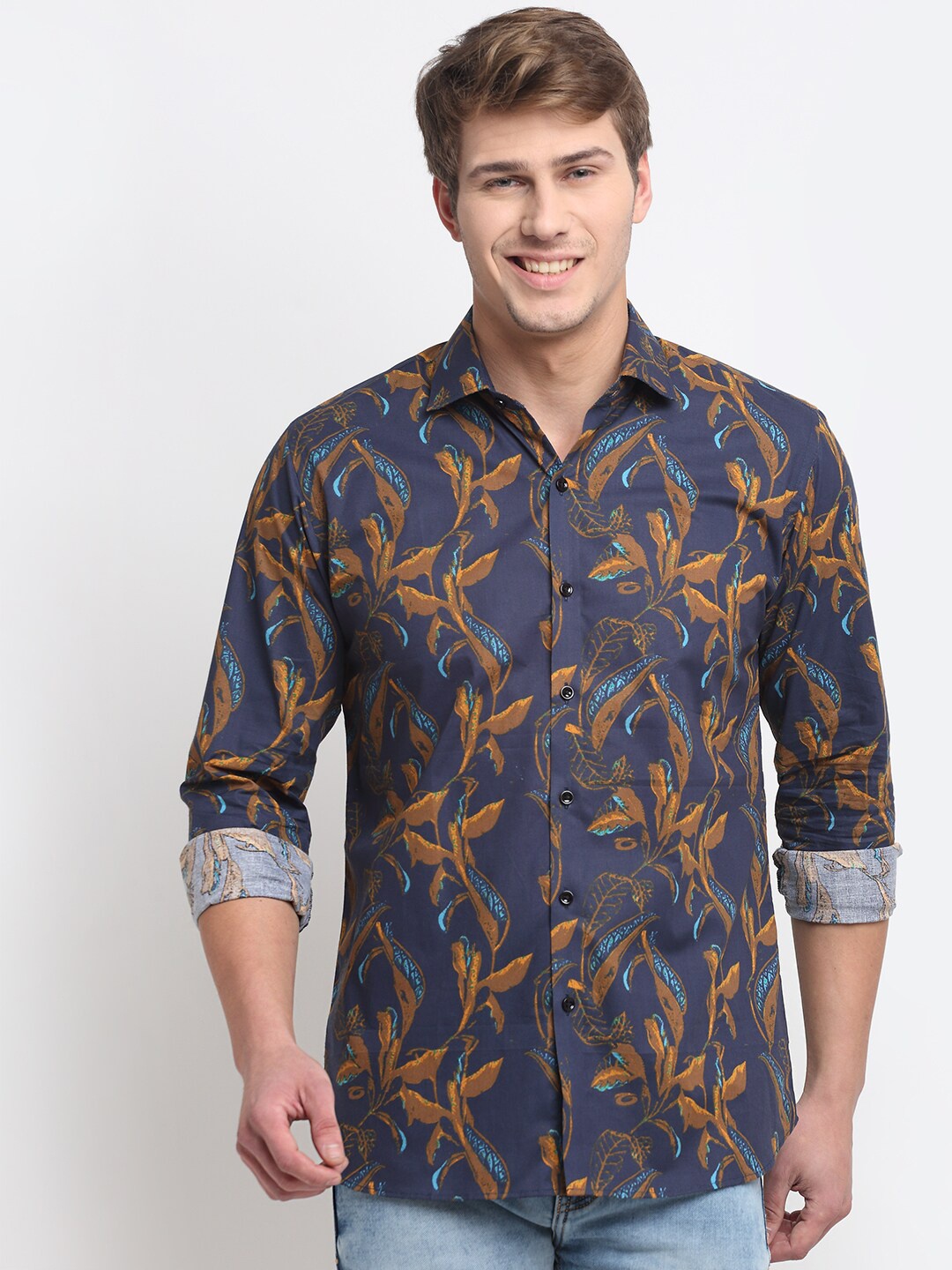 

Ennoble Men Purple Relaxed Floral Printed Casual Shirt