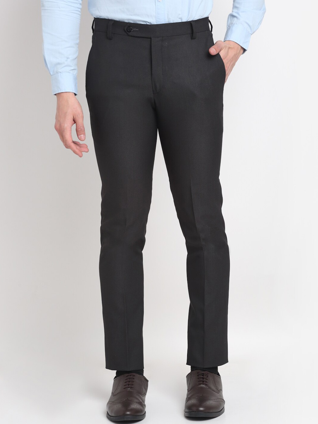 

Ennoble Men Black Smart Tapered Fit Easy Wash Formal Trousers