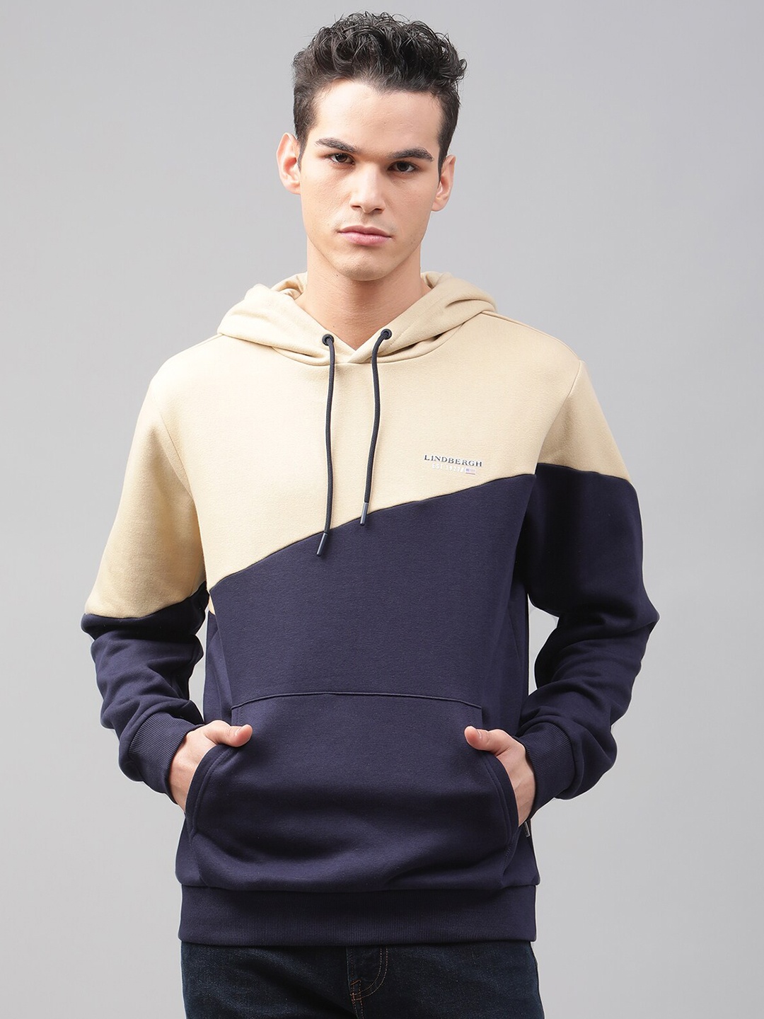 

LINDBERGH Men Beige Colourblocked Hooded Sweatshirt