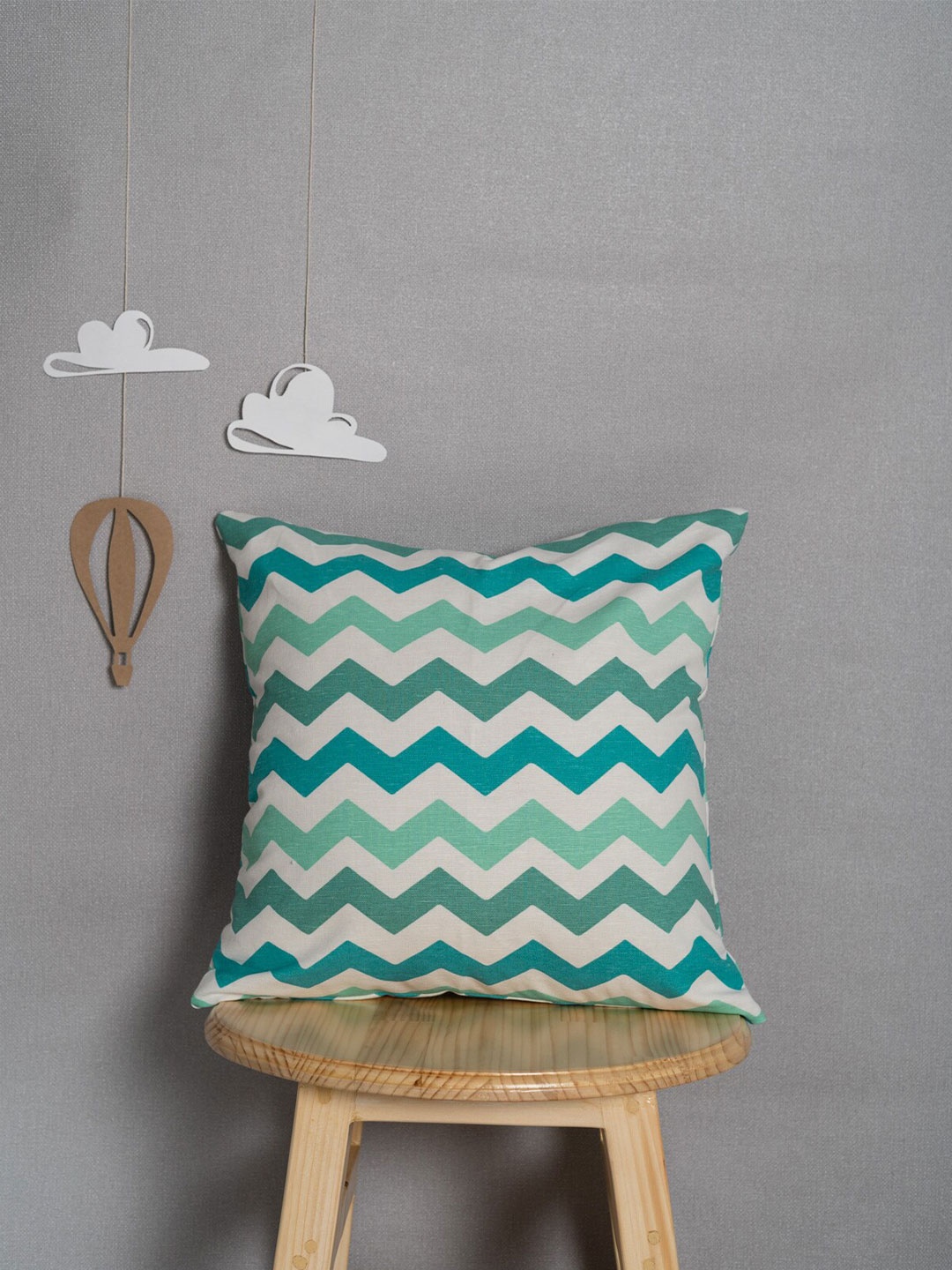 

The Yellow Dwelling Unisex Blue Geometric