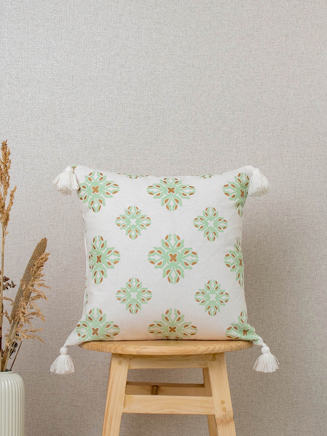 

The Yellow Dwelling White & Green Ethnic Motifs Square Cushion Covers