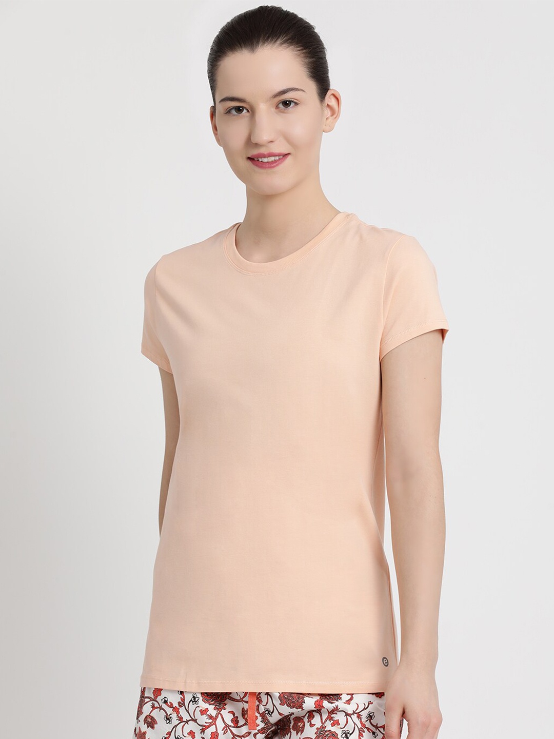

Enamor Women Peach Raw Edge Slim Fit T-shirt